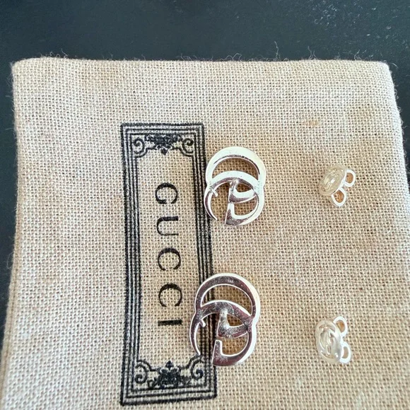 Gucci Silver Iconic GG Marmont Stud Earrings - Picture 3 of 9